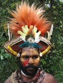 Papua Nová Guinea – kmen Huli – Tari